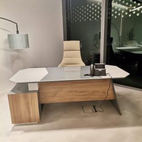 office furniture dubai