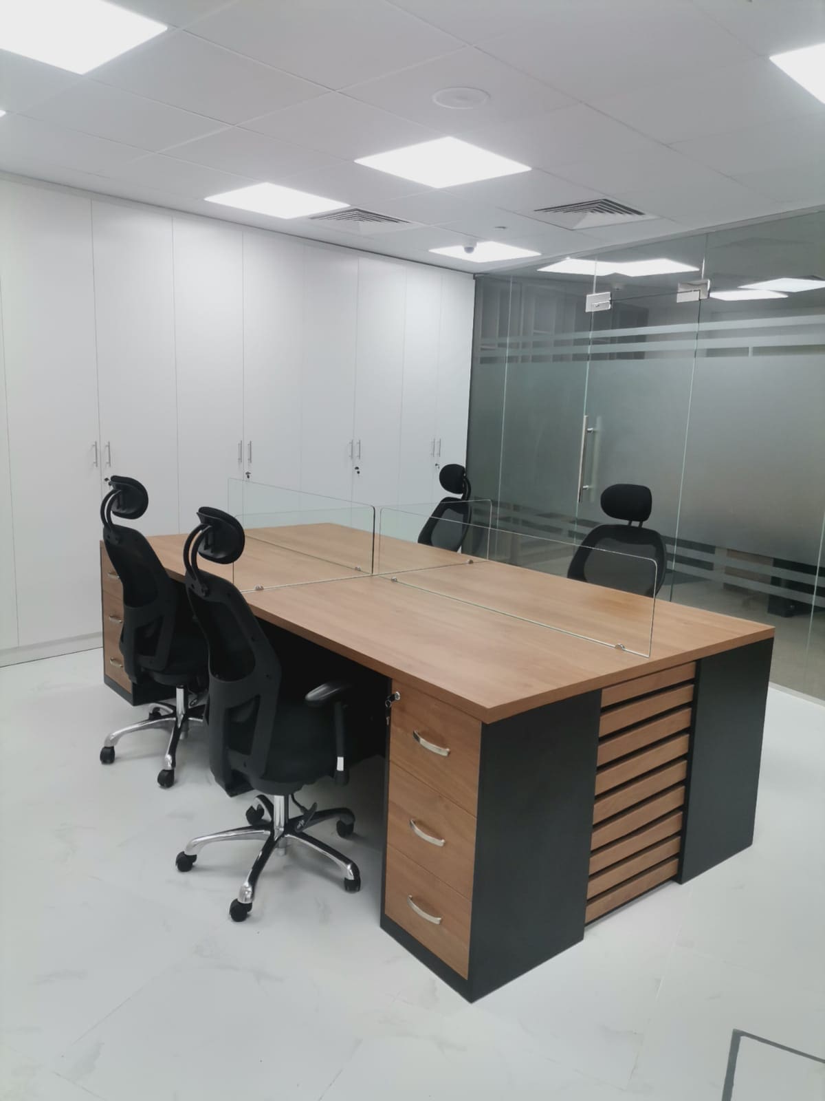 Dubai Office Cubicles