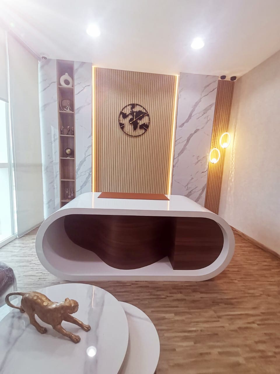 Round Reception Desks
